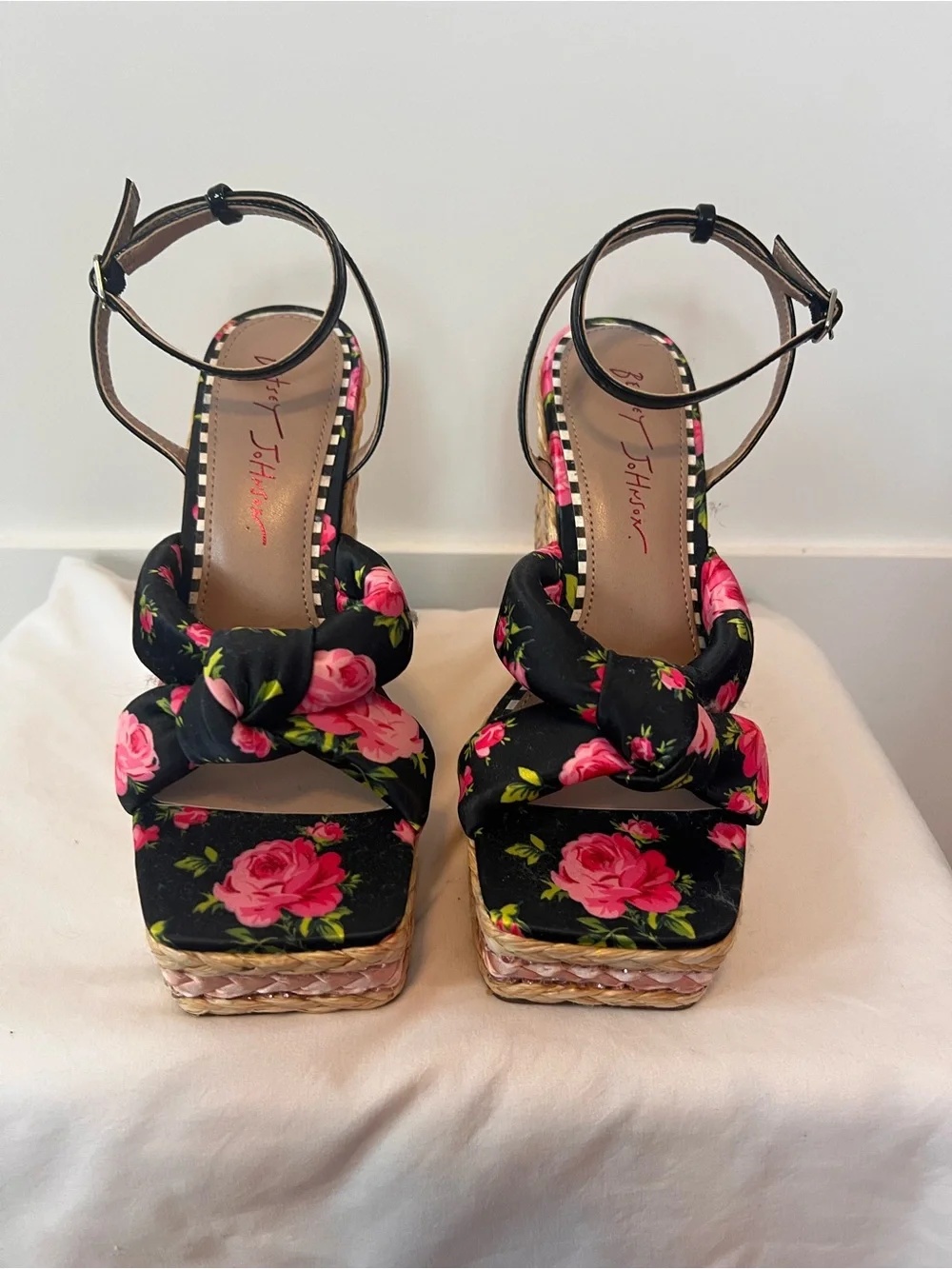 Betsey Johnson Floral Black Wedge Sandals with Pink Rose Print